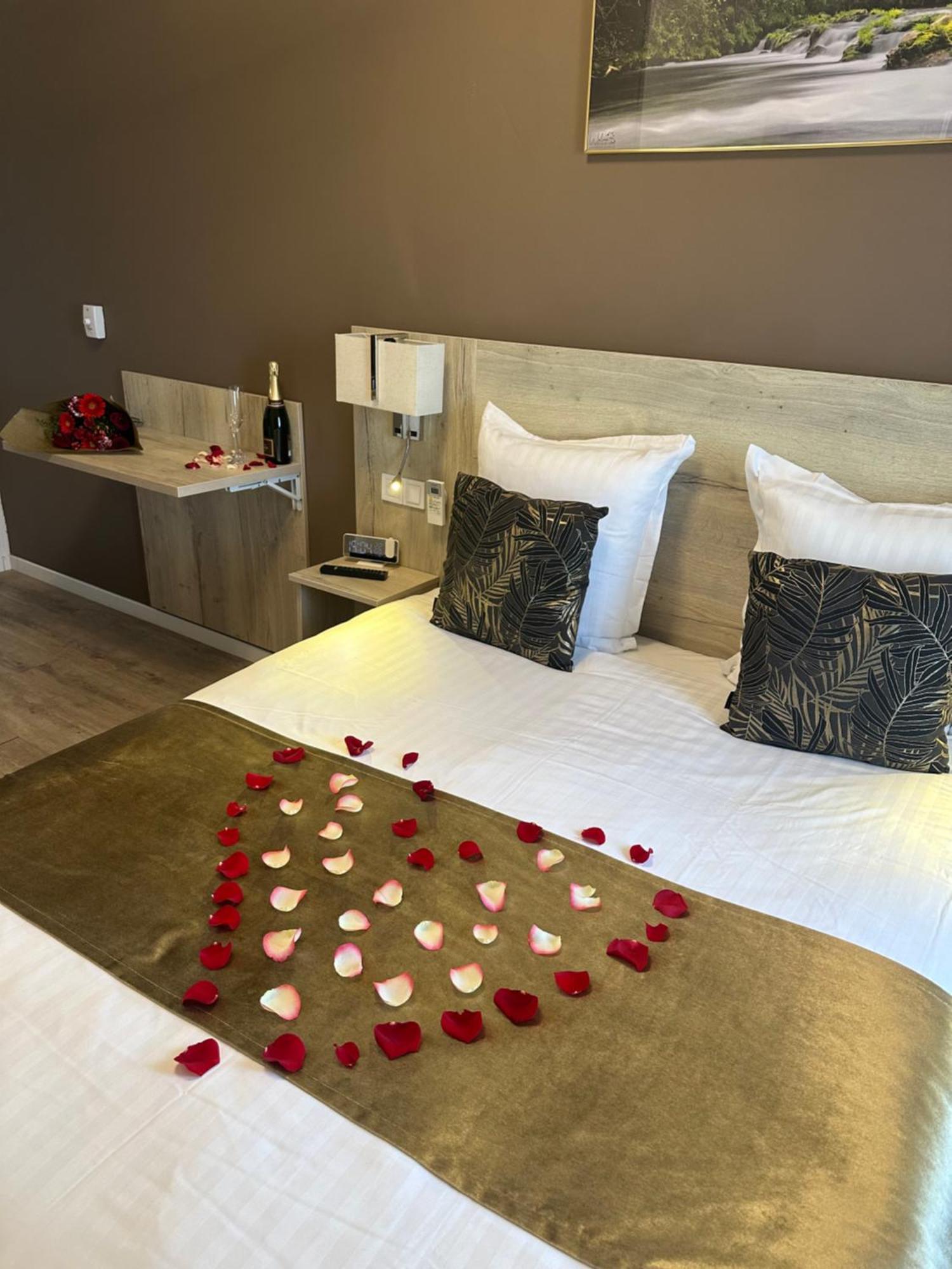 Hotel Du Golfe Sete-Balaruc Zewnętrze zdjęcie